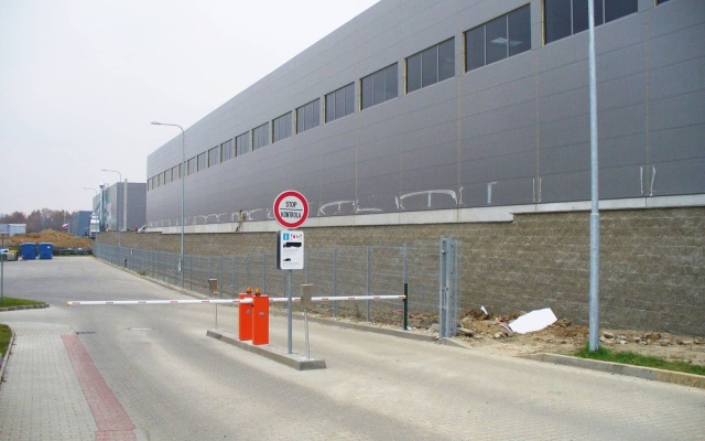 Liberec, mur oporowy na terenie parku VGP