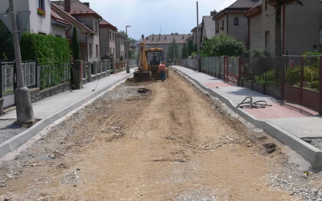 Stabilizacja warstw podkładowych drogi lokalnej w Přibyslavi