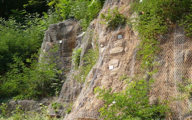 Ochrona masywu skalnego przed erozją w Teplicach