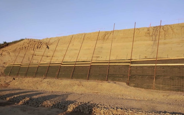 Ściana oporowa Lubeň, D1 Přerov – Lipník nad Bečvou