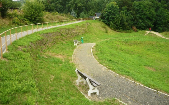 Najezdowa rampа z gruntu wzmocnionego w Valtířovie