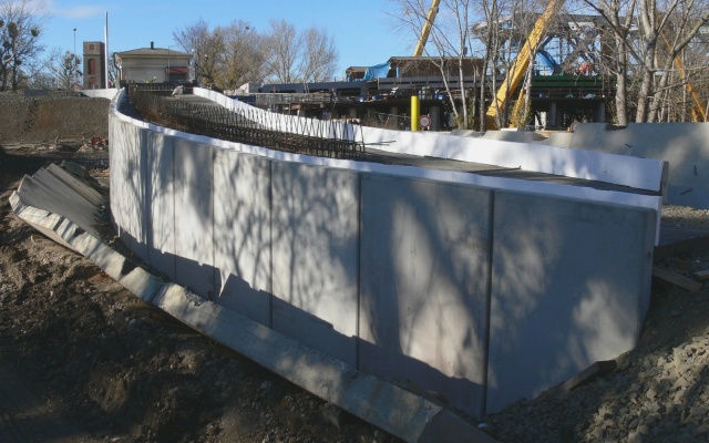 Bratysława, system nośny komunikacji miejskiej, rampa dla rowerzystów