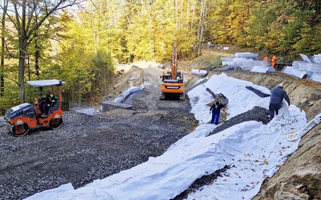 Sanacja osuwiska zbocza w miejscowości Mírová pod Kozákovem