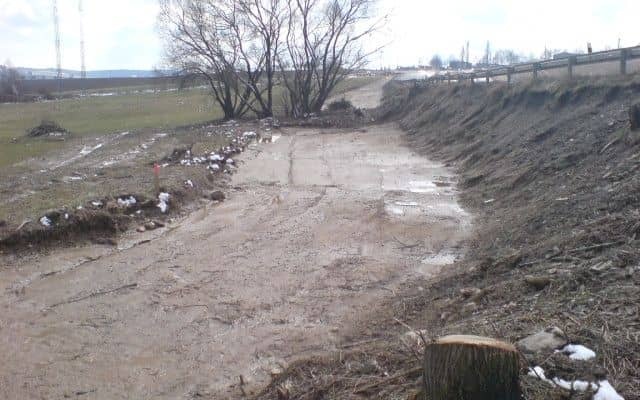 Posadowienie nowo budowanego nasypu modernizowanej drogi II/405 Příseka–Brtnice