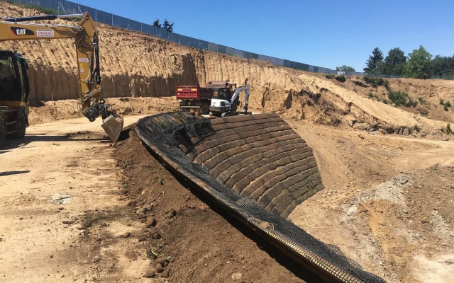 Revitalizacja dawnej piaskowni w Pradze‑Lysolajach