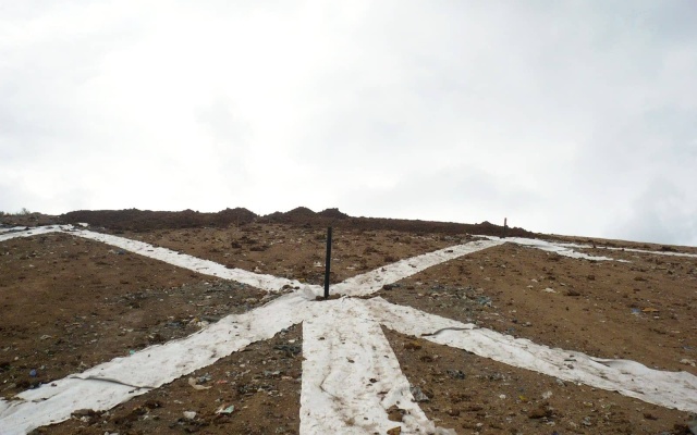 Drenażowy system i wzmocnienie warstwy rekultywacyjnej na składowisku w Pradze-Ďáblicach