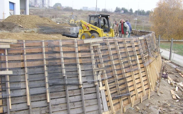 Rozszerzenie działki kompleksu komercyjnego w Brnie