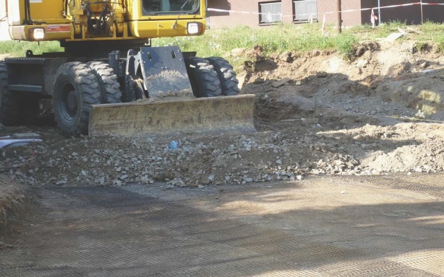 Stabilizacja podłoża gruntowego podczas rewitalizacji w Starém Městě