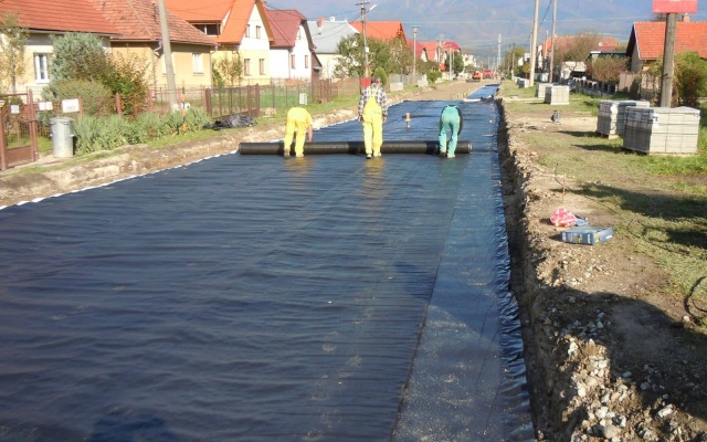 Odprowadzenie wody pod drogą lokalną w Turčianskej Štiavničce