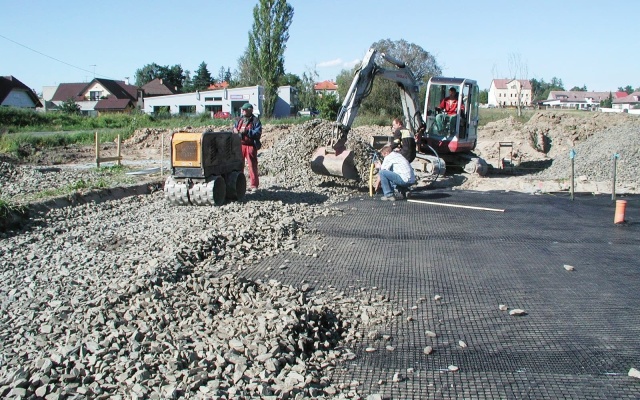 Posadowienie zespołu mieszkaniowego Srbín