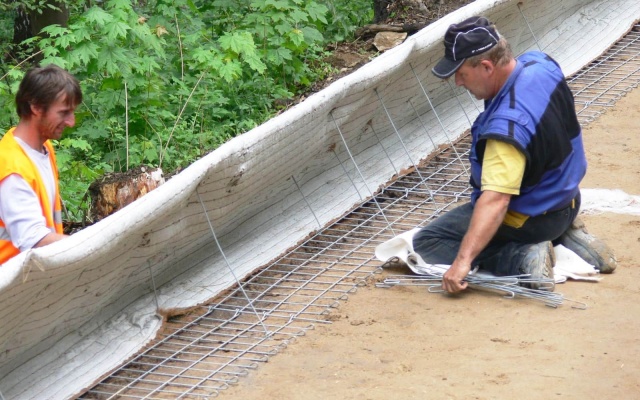 Sanacja niestabilnego zbocza przy drodze I/19 w Přibyslavi