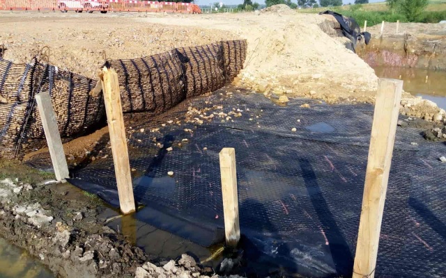 Założenie nasypowego korpusu – Nové Veselí – obwodnica