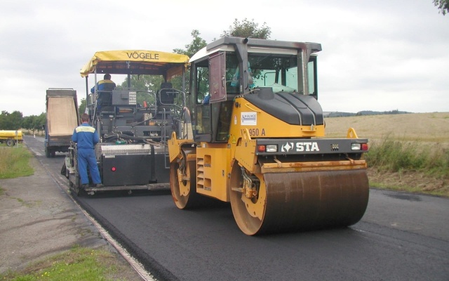 Rekonstrukcja nawierzchni jezdni w Ronovie nad Sázavou