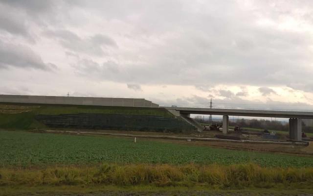 Ściana oporowa Lubeň, D1 Přerov – Lipník nad Bečvou