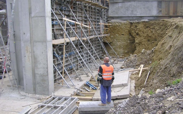 Mur oporowy na linii kolejowej Třebovice – Rudoltice