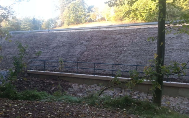 Zlatá Olešnice, droga I/16 – sanacja awarii korpusu nasypu drogowego