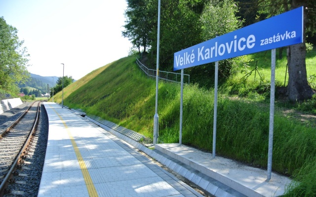 Ochrona skarpy przed erozją przy stacji kolejowej Velké Karlovice