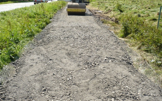 Założenie ścieżki rowerowej na torfowisku w Prášilech na Szumawie