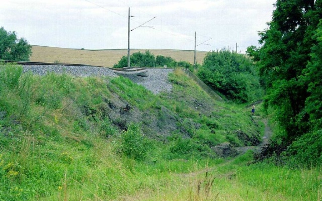 Rekultywacja nasypu kolejowego w pobliżu Holubic