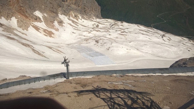 Vykorzystanie białej geotekstyliów jako ochrona lodowców