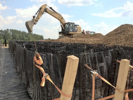 Geokomórkowa struktura jako element posadowienia powierzchniowego