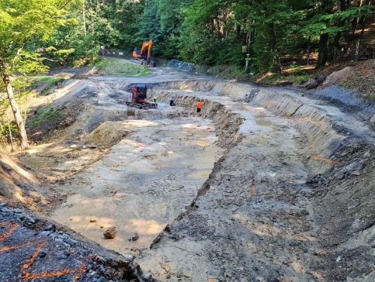 Sanacja osuwiska zbocza w miejscowości Mírová pod Kozákovem