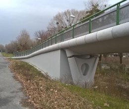 Bratysława, system nośny komunikacji miejskiej, rampa dla rowerzystów