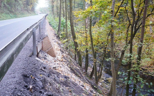 Sanacja osuwiska stoku przy drodze II/169 w Sušici