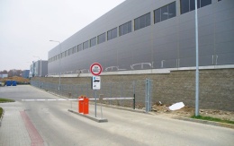 Liberec, mur oporowy na terenie parku VGP