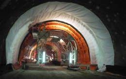 Ochrona izolacji za pomocą geowłókniny w tunelu Turecký vrch