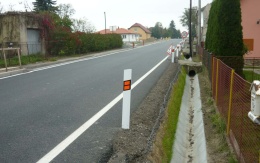 Rekonstrukcja i wzmocnienie pobocza w Nové Vsi koło Světlé nad Sázavou