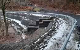 Sanacja osuwiska zbocza w miejscowości Mírová pod Kozákovem