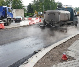 Wzmocnienie warstw asfaltowych na skrzyżowaniu w Havlíčkův Brodzie