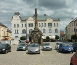 Wzmocnienie warstwy podbudowy parkingu na placu Přemysla Otakara w Litovli